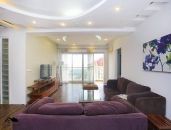 Lake view apartment for rent in Ciputra (2)