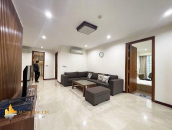Large 3-bedroom apartment for rent with cheap price in L1 Ciputra (2)