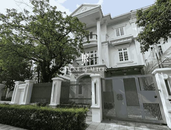 Large 5-bedroom villa for rent in Ciputra Nearby SIS & Hanoi Academy (1)