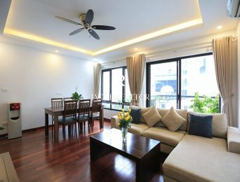 Large balcony serviced apartment in Tay Ho street for rent (3)