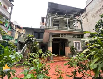 Large garden house for rent at Westlake Tay Ho (2)