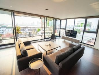 Lavish 3BRs apartment for rent in To Ngoc Van, Tay Ho, Hanoi (4)