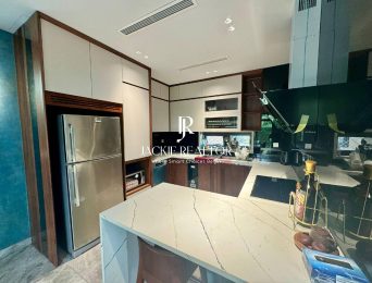 Lavish 4-bedroom villa at Starlake Hanoi for rent (3)