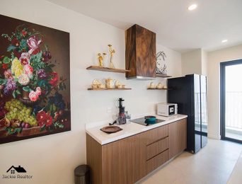 Lavish apartment for rent in Novo Tower, Kosmo Tay Ho project, Xuan La Ward, Hanoi (2)