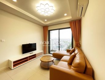 Lovely 2-bedroom apartment at Kosmo Tay Ho for rent (4)
