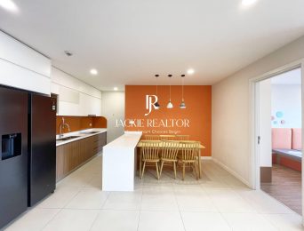 Lovely 2-bedroom apartment at Kosmo Tay Ho for rent (5)