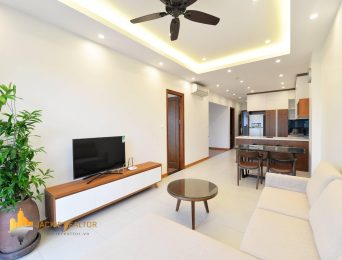 Lovely 2-bedroom apartment for rent in Trinh Cong Son, Tay Ho area (2)