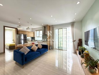Lovely 2-bedroom apartment in L4 Ciputra for rent (4)