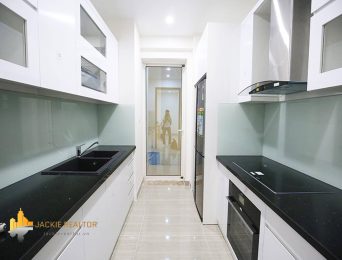 Lovely 3BRs apartment in L3 Ciputra to rent (5)