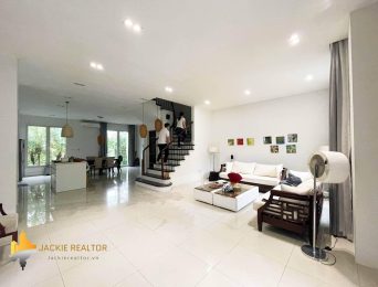 Lovely Japanese-style house in Long Bien for rent (2)