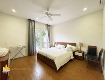 Lovely Japanese-style house in Long Bien for rent (4)