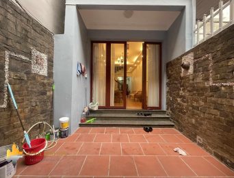 Lovely house for rent in Tu Hoa street, near Intercontinental Hanoi Westlake (2)