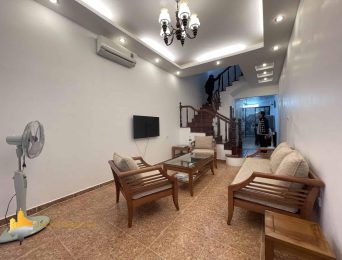 Lovely house for rent in Tu Hoa street, near Intercontinental Hanoi Westlake (3)
