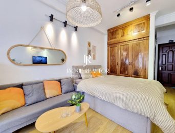Lovely studio in Truc Bach for rent only 550USD per month (2)