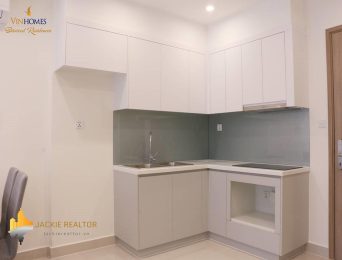 Luxurious 1-bedroom apartment for rent at Vinhomes Smart City (5)