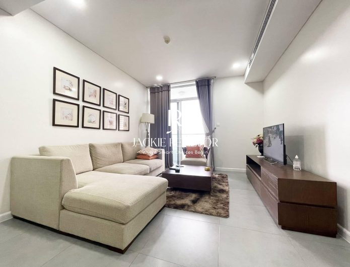 Luxurious 2BRs Watermark apartment for rent in Tay Ho area, Hanoi (1)