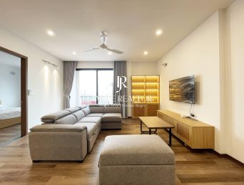 Luxurious 3-Bedroom Apartment for Rent in Tay Ho (3)