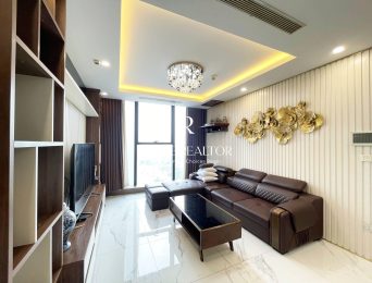 Luxurious 3-bedroom apartment for rent at Sunshine City (2)