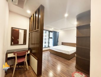 Luxurious 3BRs apartment in 59 Xuan Dieu for rent (3)
