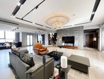 Luxurious 5-bedroom penthouse at Diplomatic Corps for rent (4)