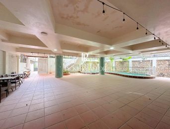 Luxurious 5-bedroom villa for rent on To Ngoc Van street, Tay Ho area (5)