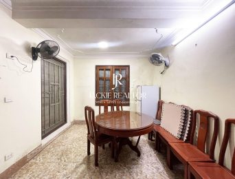 Luxurious French-style villa for rent in To Ngoc Van, Hanoi (2)