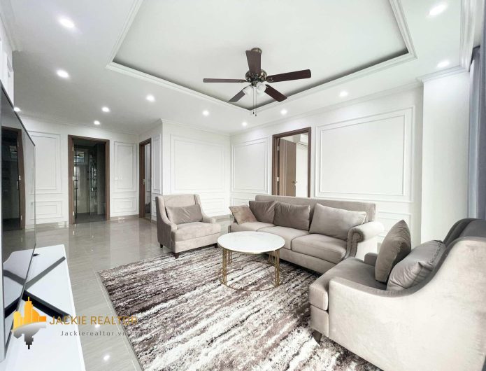 MONOPOLY! Great golf and pool view apartment for rent at The Link Ciputra! (1)-min