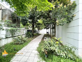 Magnificent corner house for rent in T Ciputra (4)