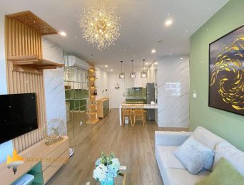 Marvelous 2BRs apartment at Vinhomes Smart City for rent (1)