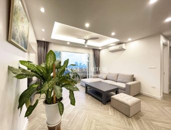 Marvelous 3-bedroom apartment in E1 Ciputra for rent (3)