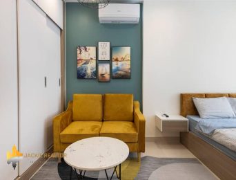 Minimalism-style apartment for rent in Vinhomes Ocean Park (4)