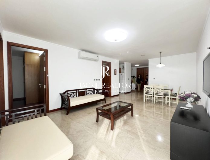 Minimalist-style 3 bedrooms in L1 Ciputra for rent (1)