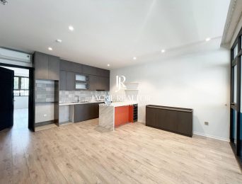 Modern 1-bedroom apartment for rent in To Ngoc Van Street (3)