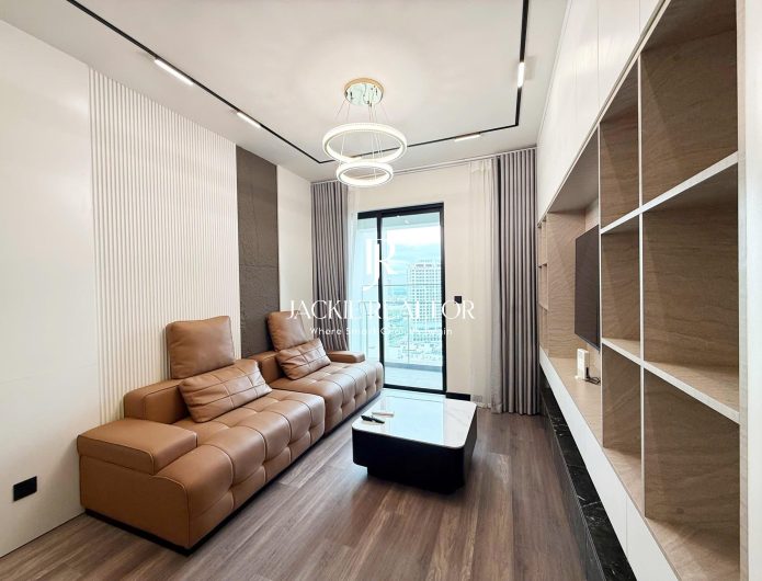 Modern 1-bedroom soho apartment for rent at Heritage Westlake (1)