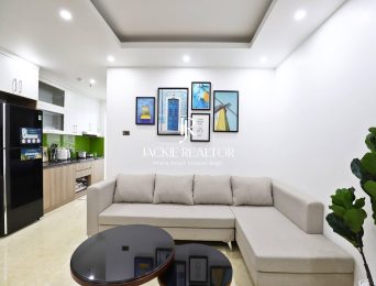 Modern 2-bedroom apartment for rent in Xuan La Street, Tay Ho District, Hanoi (2)