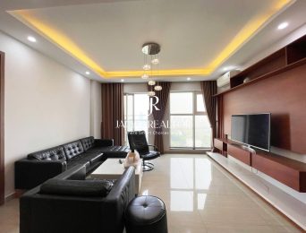 Modern 3-bedroom 154-SQM apartment at L4 Ciputra for rent (3)