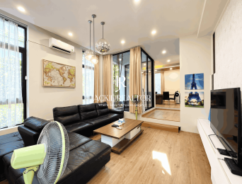 Modern 3-bedroom townhouse in Vinhomes Riverside Anh Dao for rent (2)
