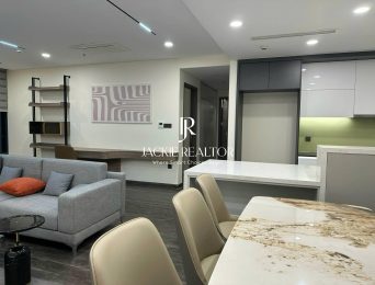 Modern 4-bedroom apartment for rent at Han Jardin Ngoai Giao Doan (3)