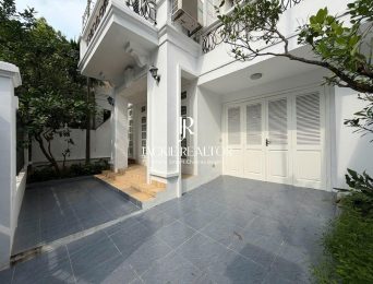 Modern 5-bedroom villa for rent in Ciputra Hanoi (2)