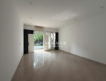Modern 5-bedroom villa for rent in Ciputra Hanoi (4)