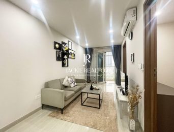 Modern and cozy 1-bedroom apartment at The Link Ciputra (2)