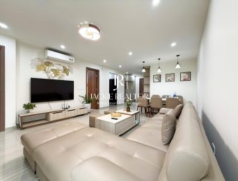 Modern high-end apartment for rent at L5 Ciputra (2)