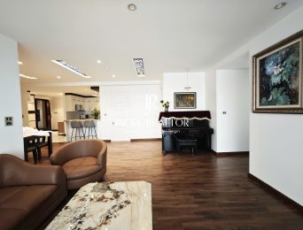 Must see Prestigious 3BRs (+1 office room) apartment in E4 Ciputra for rent (3)