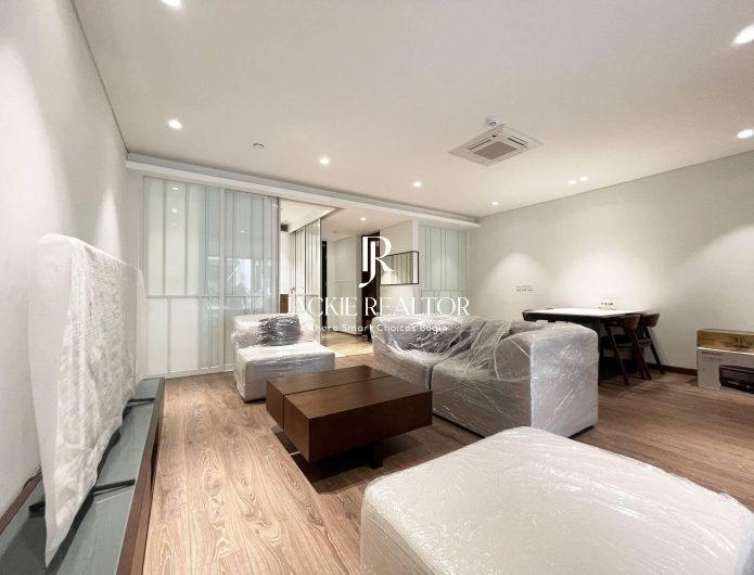 New 2-bedroom apartment in Dang Thai Mai for rent (1)