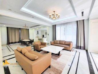 New 4BRs detached villa for rent in Vinhomes Riverside Long Bien (4)