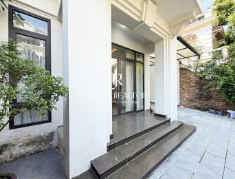 New 5-bedroom garden villa in Ciputra Hanoi for rent (2)