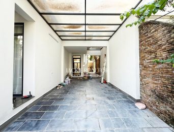New 5-bedroom garden villa in Ciputra Hanoi for rent (3)