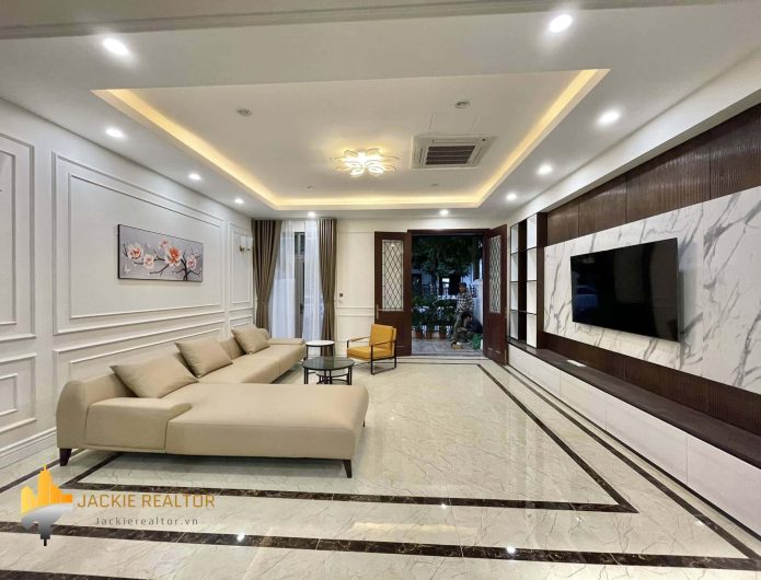 New adjacent house for rent at Vinhomes Riverside The Harmony (1)