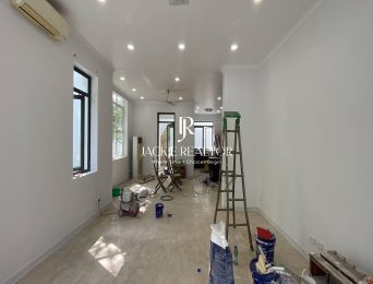 New big 4BDs garden villa in T Ciputra for rent (3)