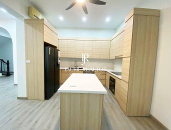 New corner pool villa in Ciputra with a spacious garden for rent (4)